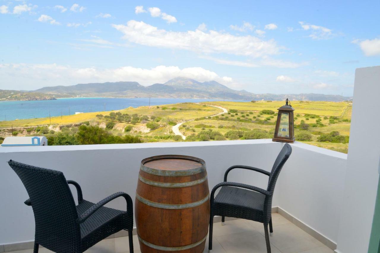 Margaritari Studios Milos Adamantas  Luaran gambar
